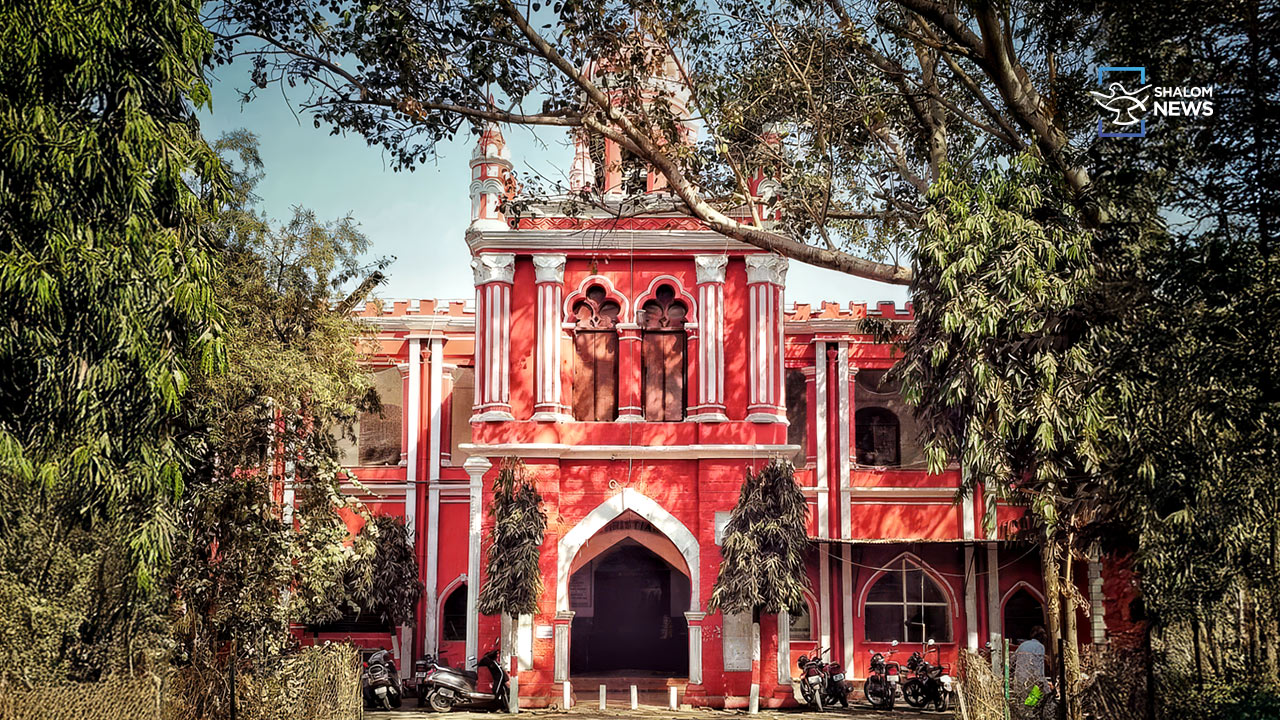 High Court Blocksillegal land acquisition Christian college
