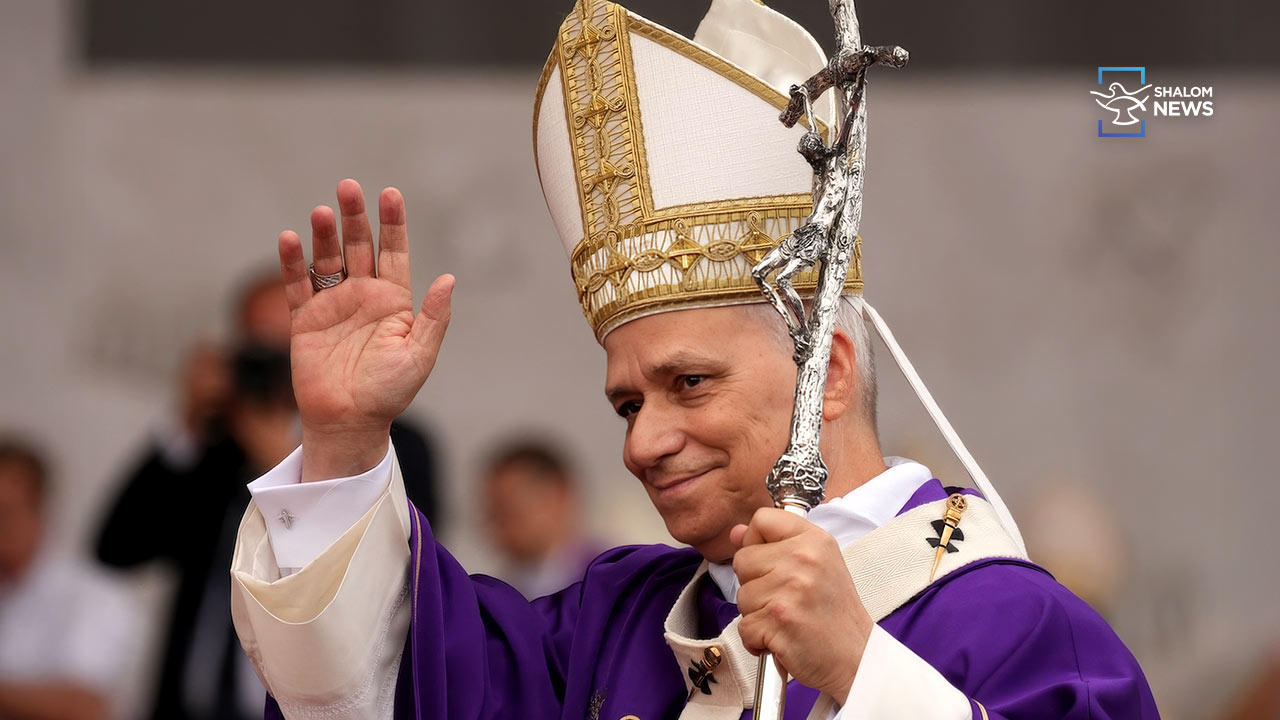 Pope Leo XIV freedom saying yes to God