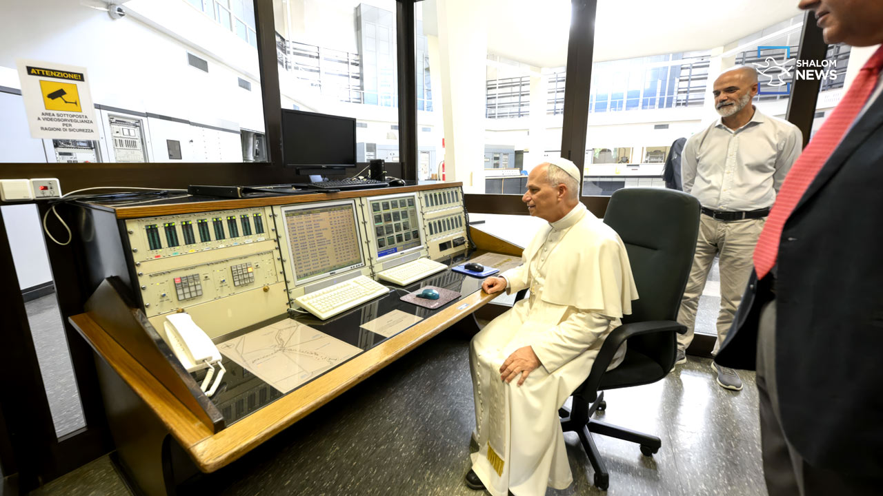 Vatican Radio Marks 95 Years with New Innovations