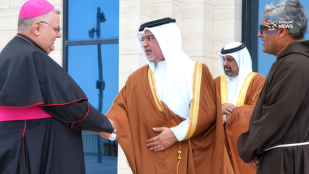 Bahrain Crown Prince supports Christians