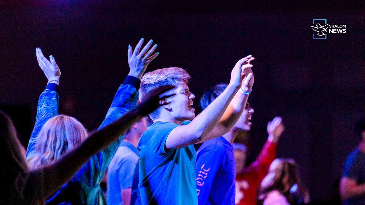Western youth joining the Catholic Church