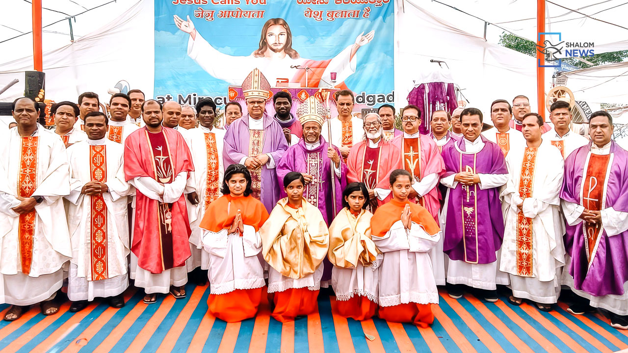 see Christ in hungry and thirsty message Pope