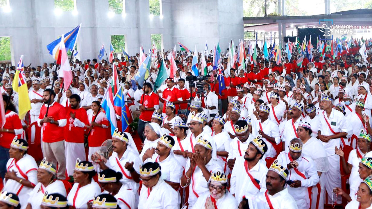 Cherthala Divine Mercy gathering devotees