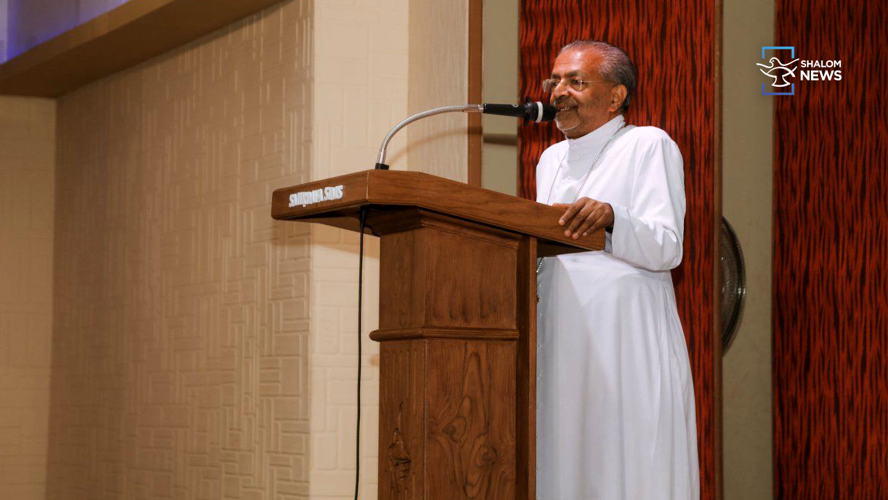 Irinjalakuda Diocese Bless a Home project 17 years