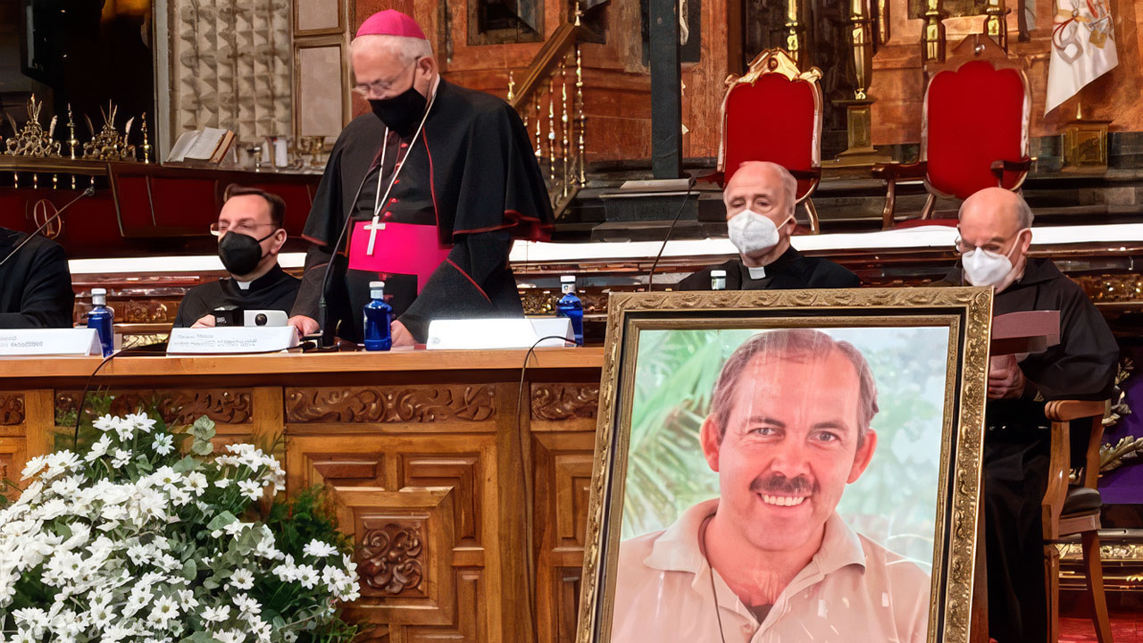 Spanish missionary saves children dies beatification