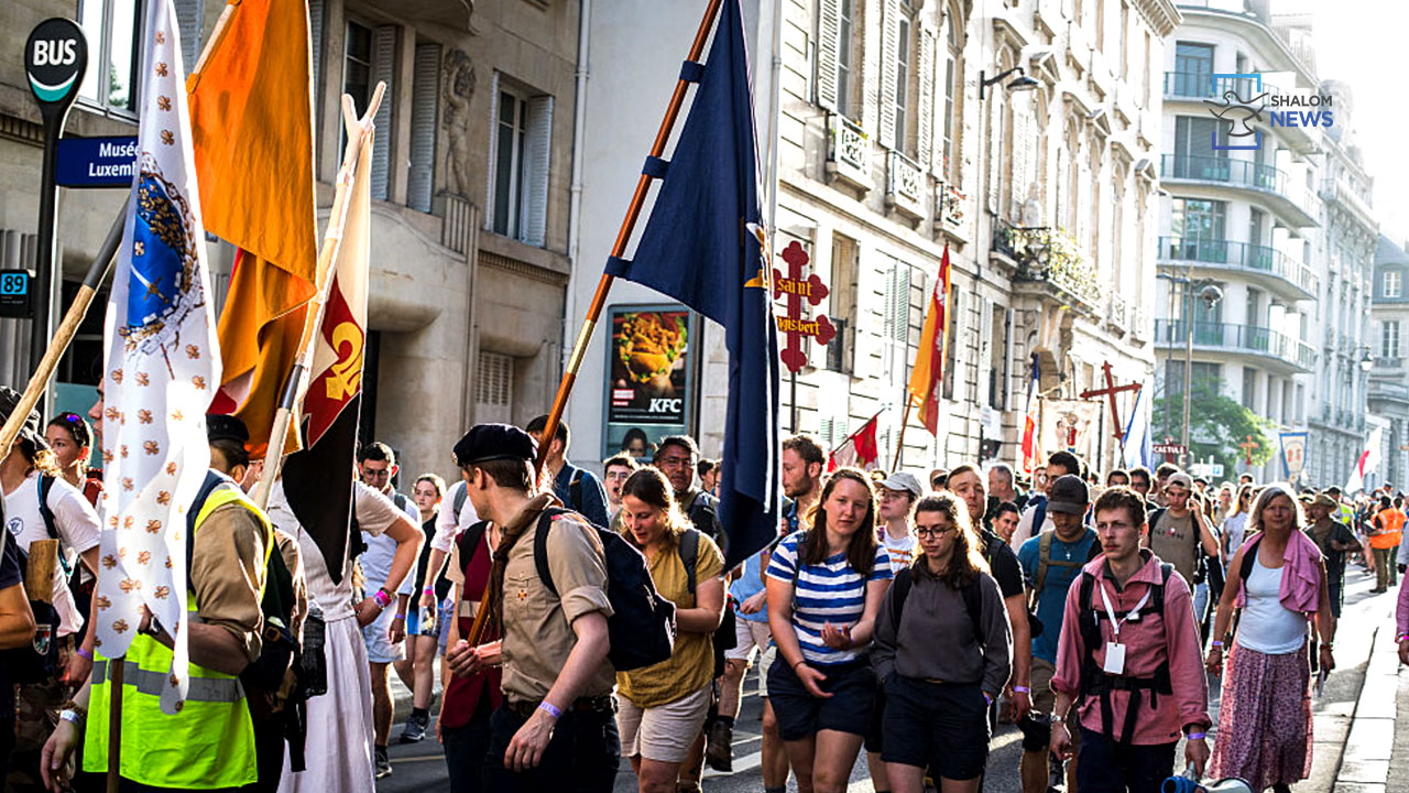 Chartres Pentecost pilgrimage France youth participation