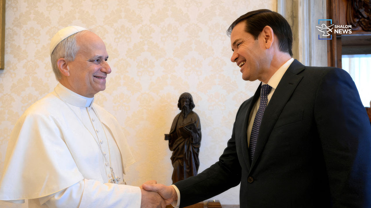 Pope US Secretary of State meeting Christian persecution