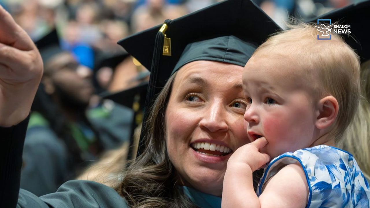mother of 7 returns to school after stillbirth loss