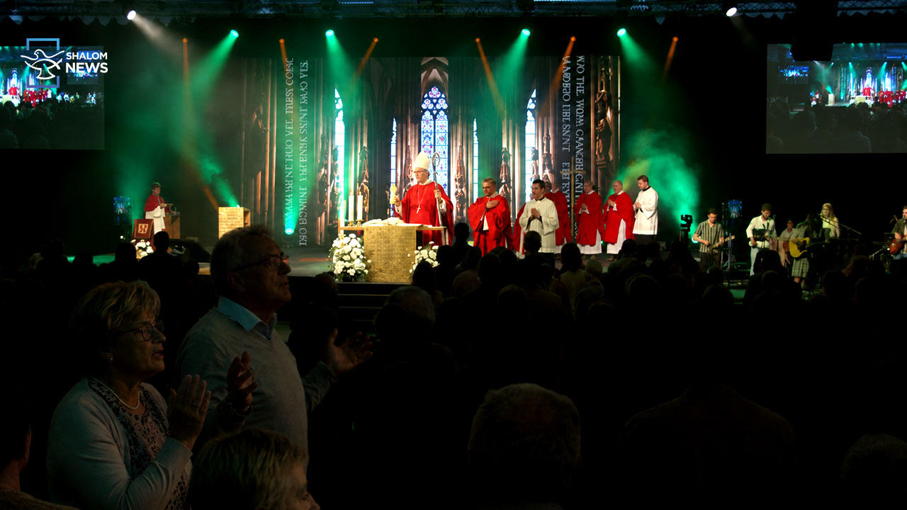 Cologne Eucharistic Congress youth participation
