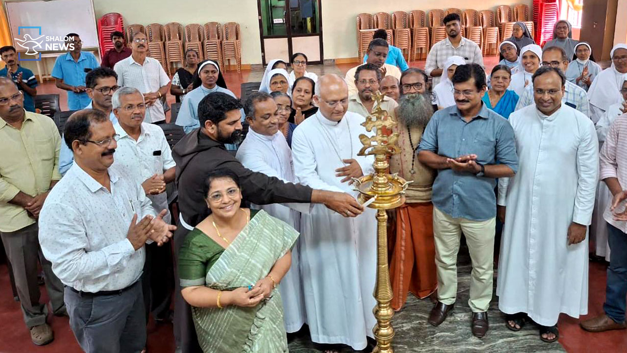 Gathering of charitable workers